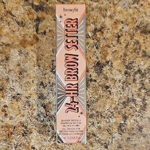 Benefit 24-HR Brow Setter Gel — Peach and Silver Packaging